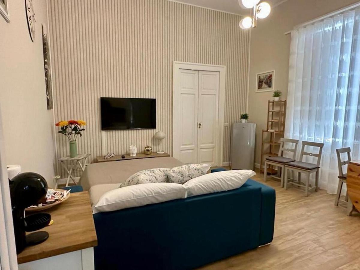 Olympus Holiday home *